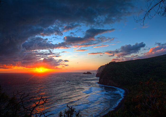 Discovering the Beauty of Pololu Valley Lookout in Hawaii