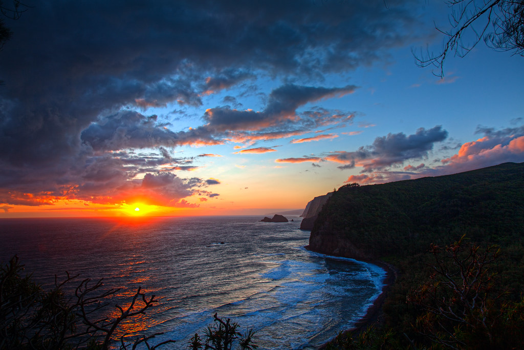 Discovering the Beauty of Pololu Valley Lookout in Hawaii