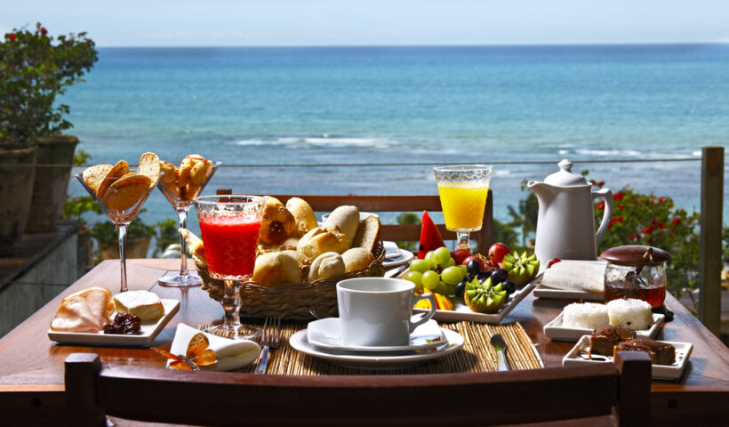Hotels with Spectacular Free Breakfasts Across the US