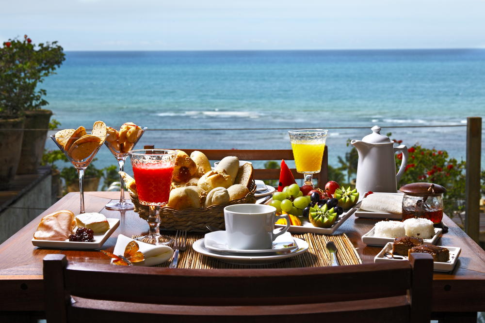 Hotels with Spectacular Free Breakfasts Across the US